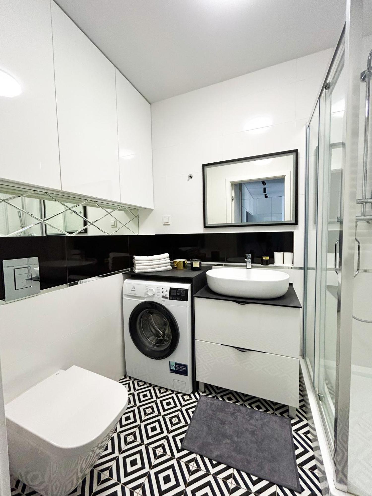 Lumina Stylish 3-Room Apart With Balcony Lodz  Exterior photo