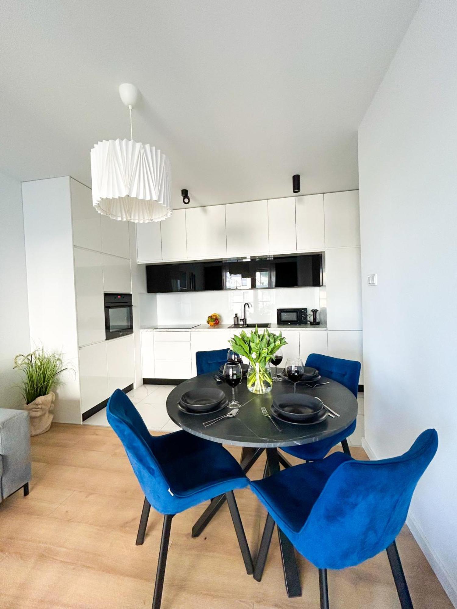 Lumina Stylish 3-Room Apart With Balcony Lodz  Exterior photo
