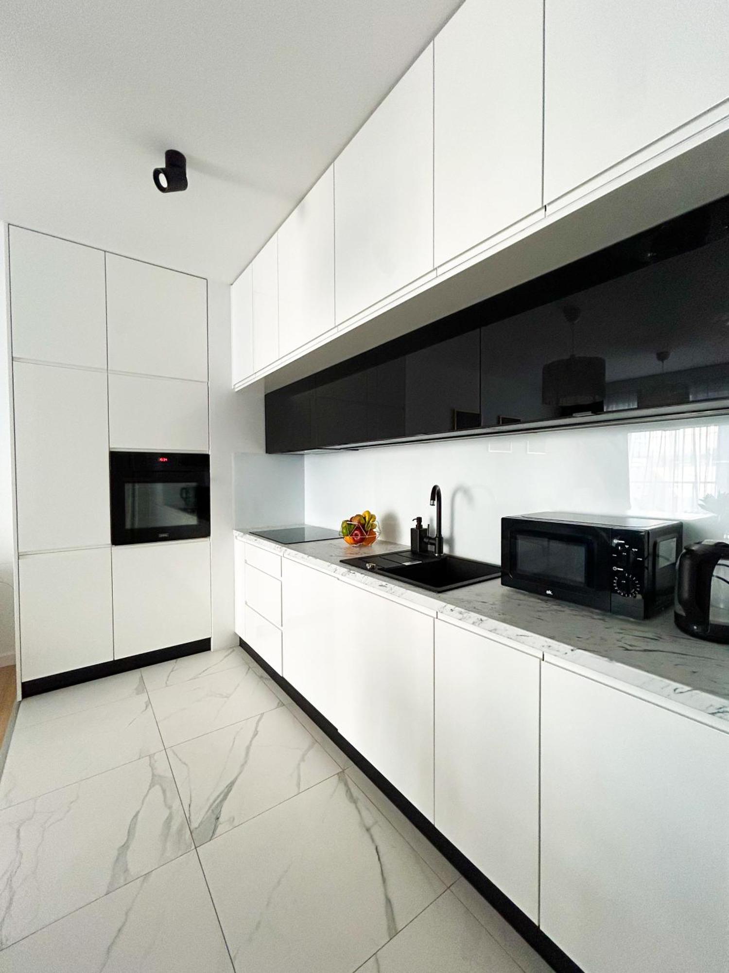 Lumina Stylish 3-Room Apart With Balcony Lodz  Exterior photo