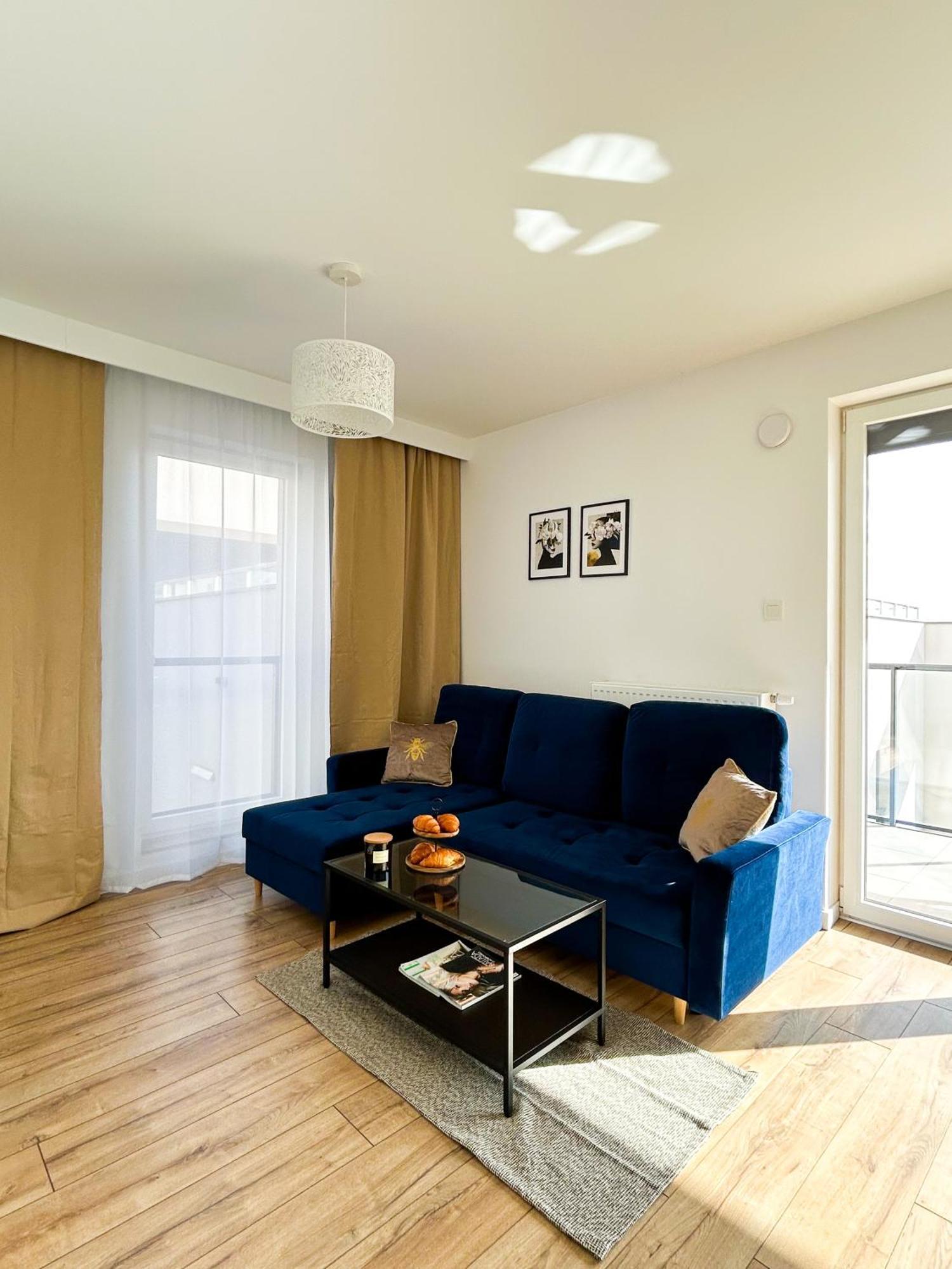 Lumina Stylish 3-Room Apart With Balcony Lodz  Exterior photo