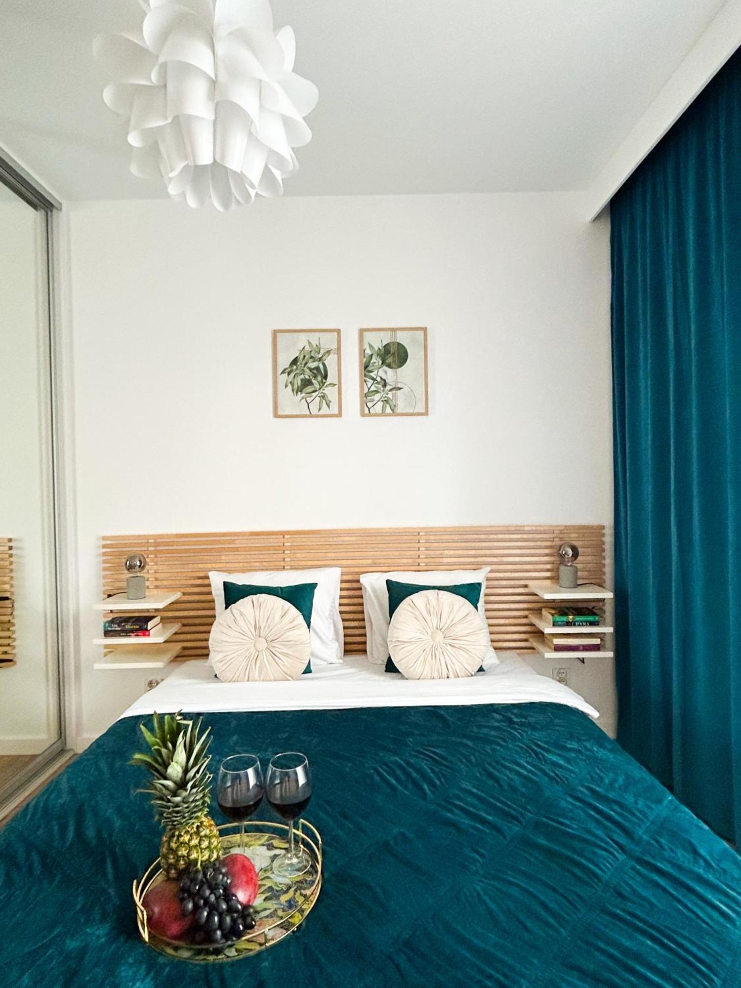 Lumina Stylish 3-Room Apart With Balcony Lodz  Exterior photo